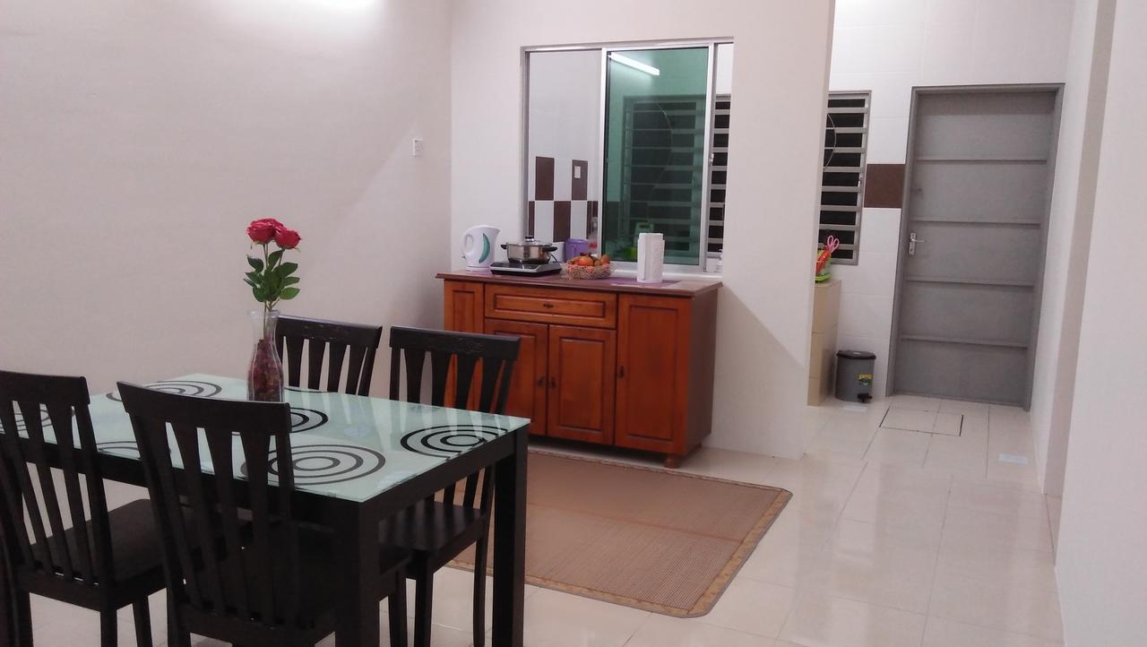 Maihomestay Seri Iskandar Esterno foto