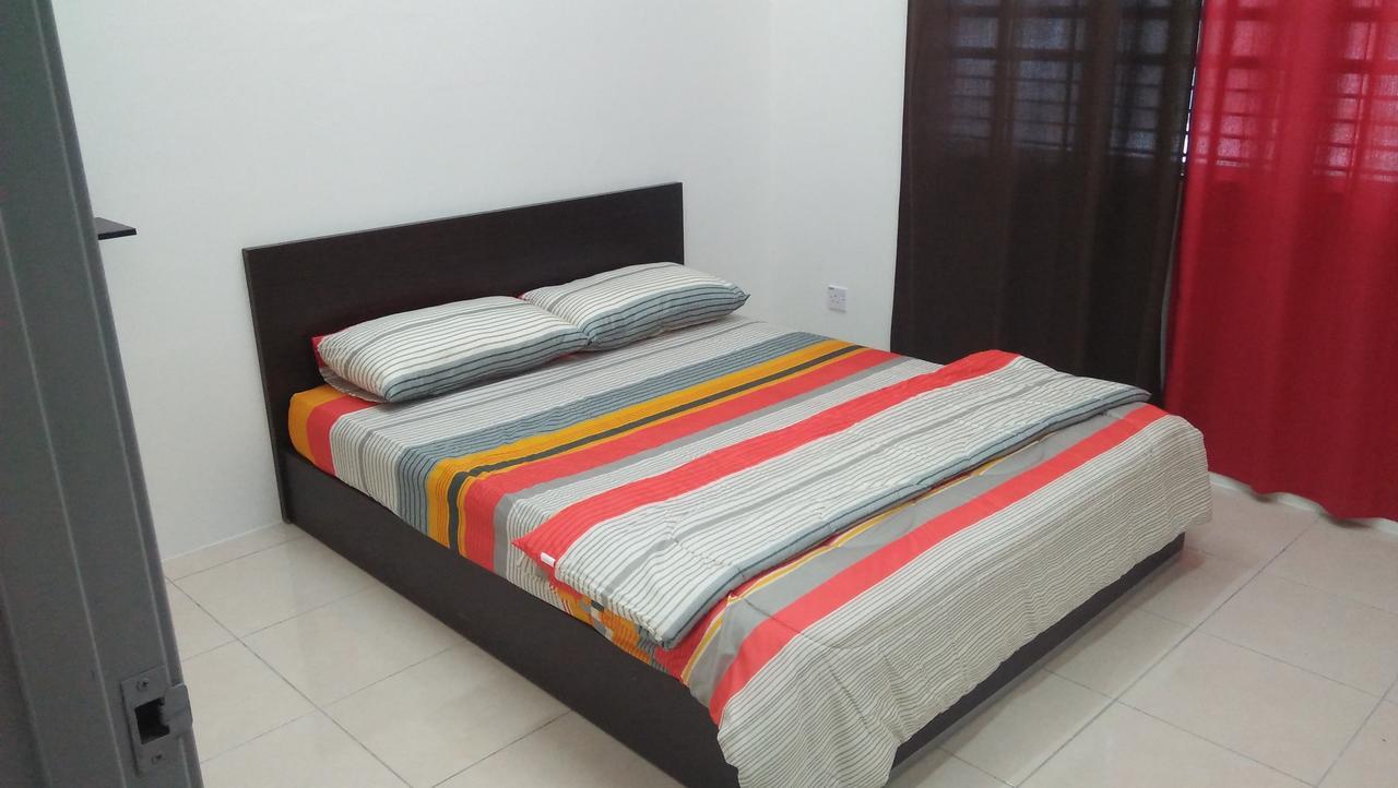 Maihomestay Seri Iskandar Esterno foto