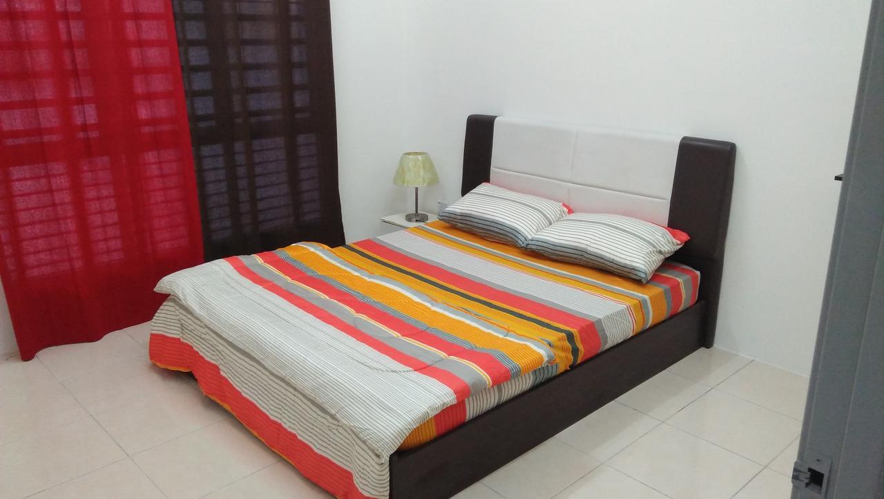 Maihomestay Seri Iskandar Esterno foto