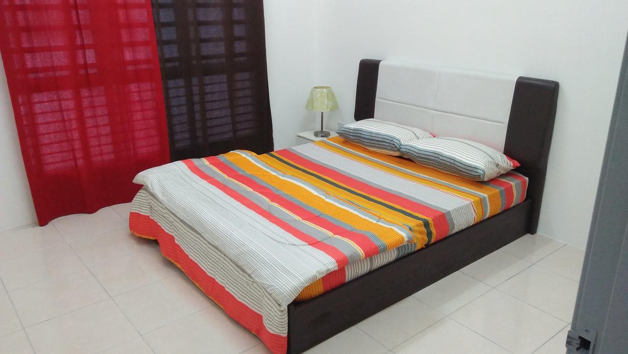 Maihomestay Seri Iskandar Esterno foto