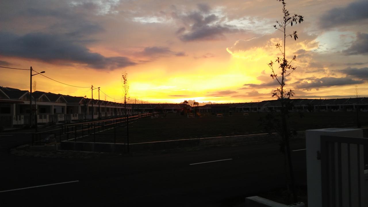 Maihomestay Seri Iskandar Esterno foto