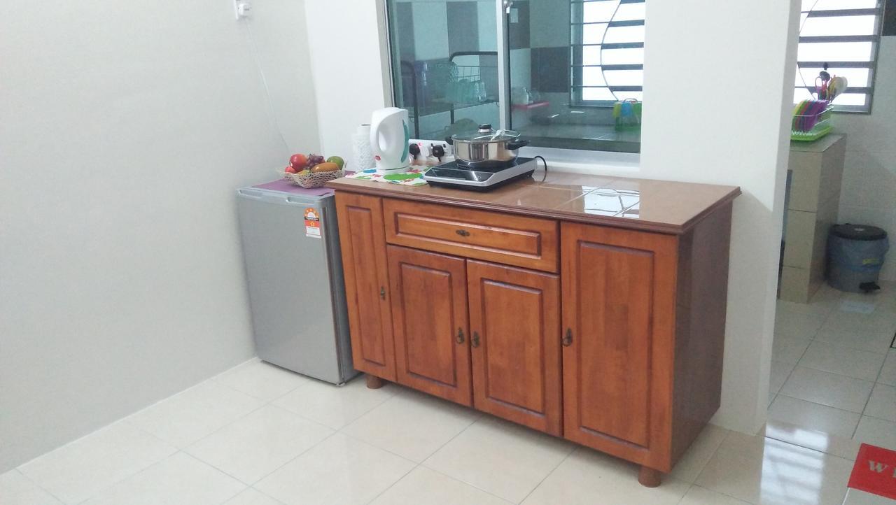 Maihomestay Seri Iskandar Esterno foto